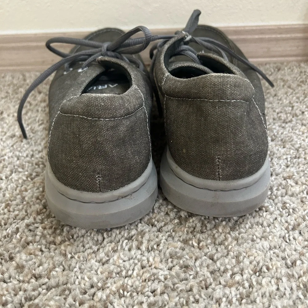 Ariat Men's Hilo Stretch Charcoal Canvas Sneaker Loafer Size 8.5D Outdoor Casual